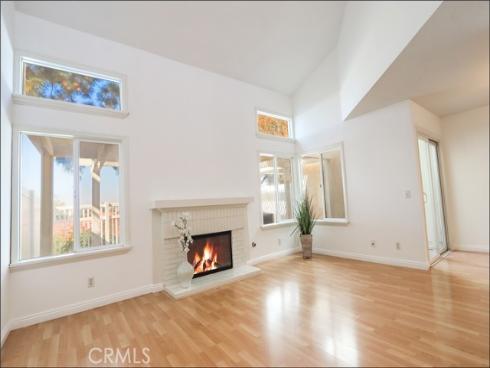 21205  Serra Vista  , Lake Forest, CA