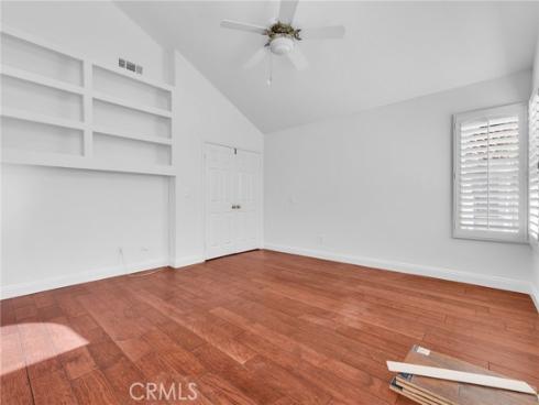 32  Salinas  , Lake Forest, CA