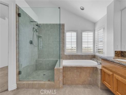 32  Salinas  , Lake Forest, CA