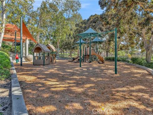 32  Salinas  , Lake Forest, CA