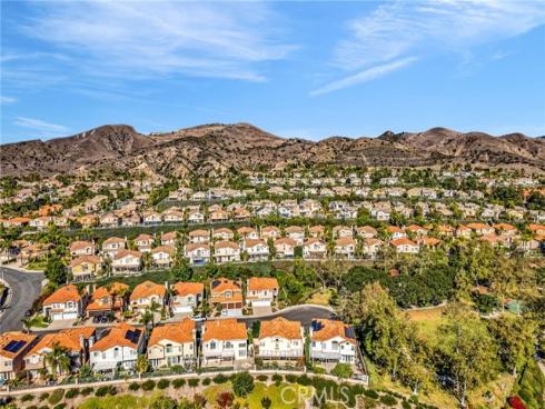 32  Salinas  , Lake Forest, CA