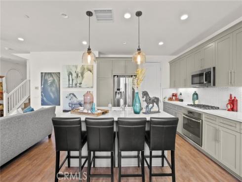 41  Fuchsia  , Lake Forest, CA