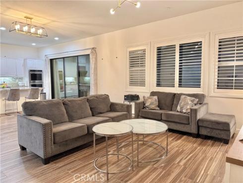 22  Lark  , Lake Forest, CA