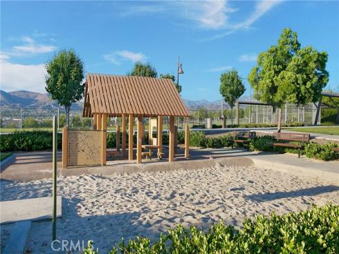 22  Lark  , Lake Forest, CA