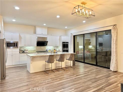 22  Lark  , Lake Forest, CA