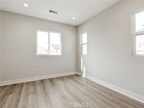 101  Red Oak  , Lake Forest, CA