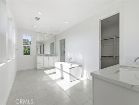 101  Red Oak  , Lake Forest, CA