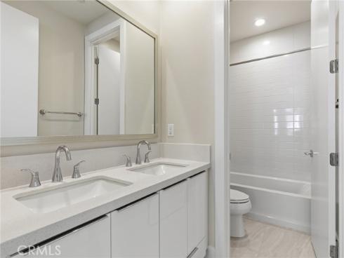 101  Red Oak  , Lake Forest, CA