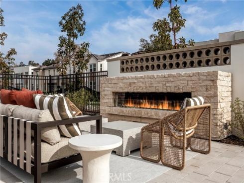 101  Red Oak  , Lake Forest, CA