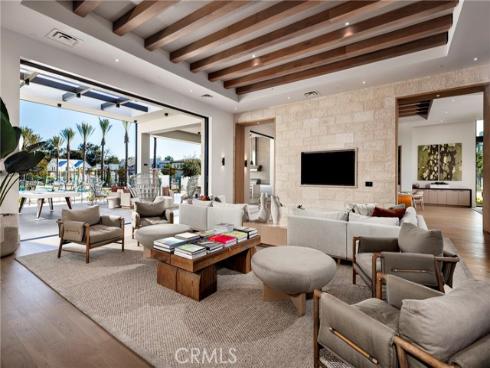 101  Red Oak  , Lake Forest, CA