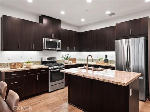 53  Savannah  , Lake Forest, CA