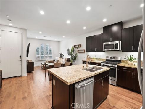 53  Savannah  , Lake Forest, CA