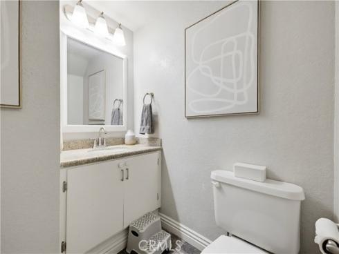 21236  Jasmines  , Lake Forest, CA