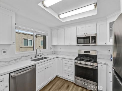 21181  Jasmines  , Lake Forest, CA