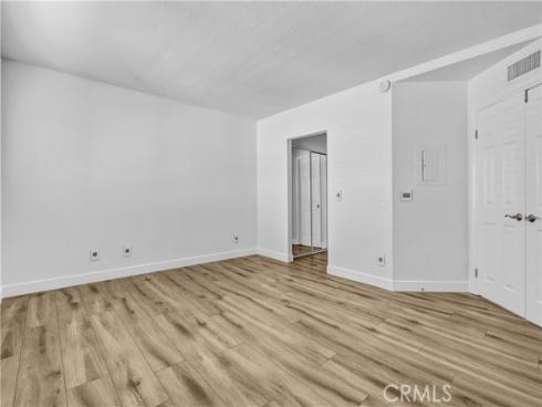 21181  Jasmines  , Lake Forest, CA