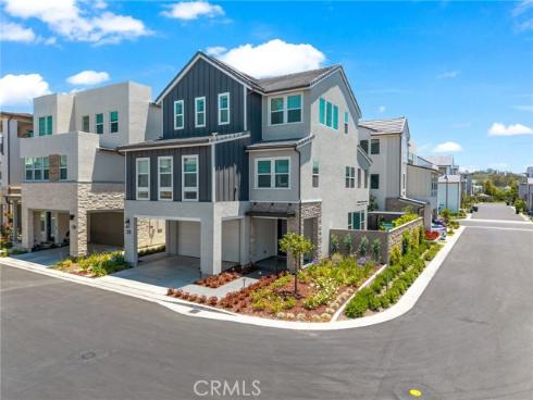 200  Newton  , Lake Forest, CA