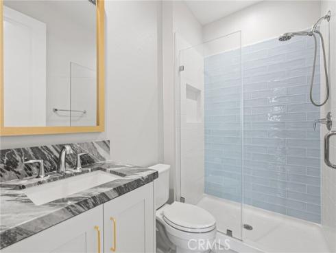 200  Newton  , Lake Forest, CA