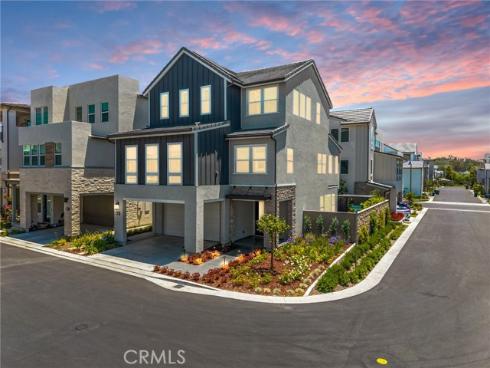 200  Newton  , Lake Forest, CA