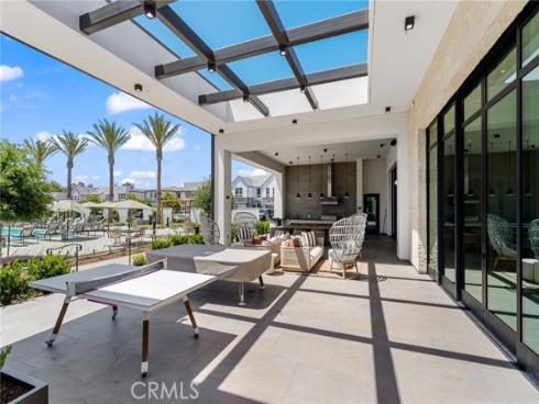 200  Newton  , Lake Forest, CA