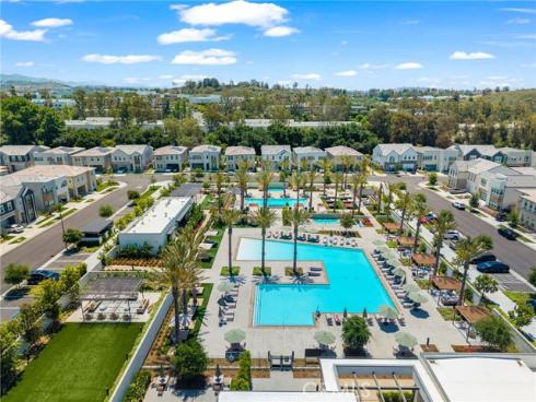 200  Newton  , Lake Forest, CA