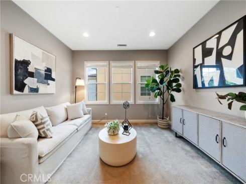 215  Bryce Run  , Lake Forest, CA