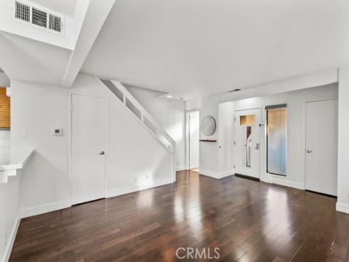 25761  Le Parc  , Lake Forest, CA