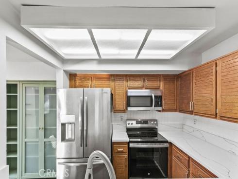 25761 Le Parc , Lake Forest, CA