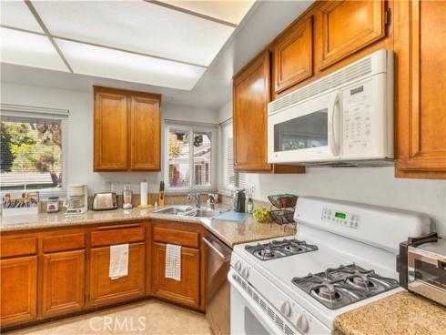 24142 Minnetonka Lane, Lake Forest, CA