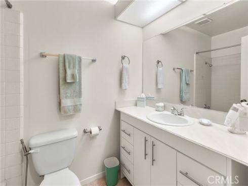 24142 Minnetonka Lane, Lake Forest, CA