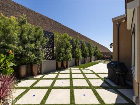 3017  Viejo Ridge North   Drive, Lake Forest, CA