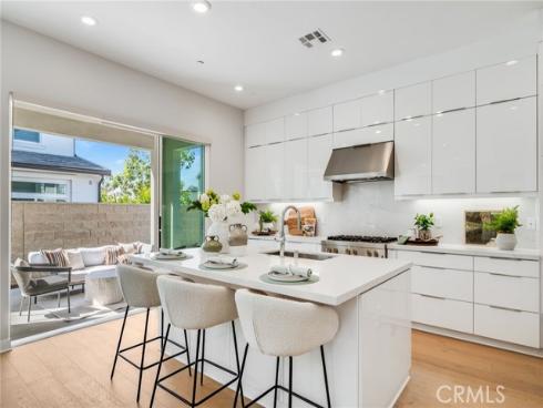 301  Brackens  , Lake Forest, CA