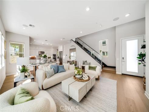 301  Brackens  , Lake Forest, CA