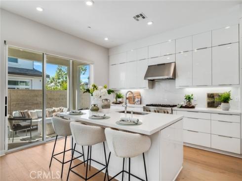 301  Brackens  , Lake Forest, CA