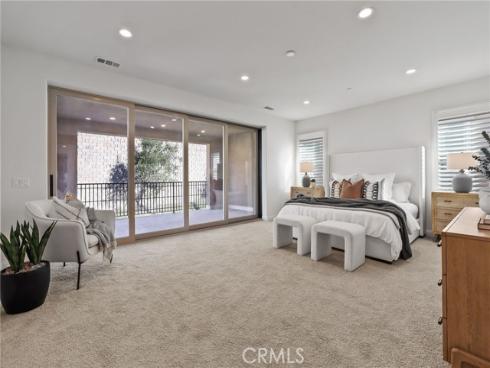 5567  Heritage Oak Dr  , Lake Forest, CA