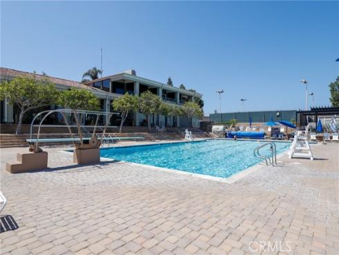 21841 Zuni , Lake Forest, CA