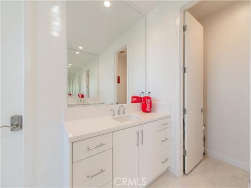 131  Reyes Alley  , Lake Forest, CA