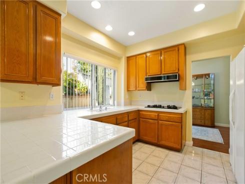 51  Toulon  , Lake Forest, CA