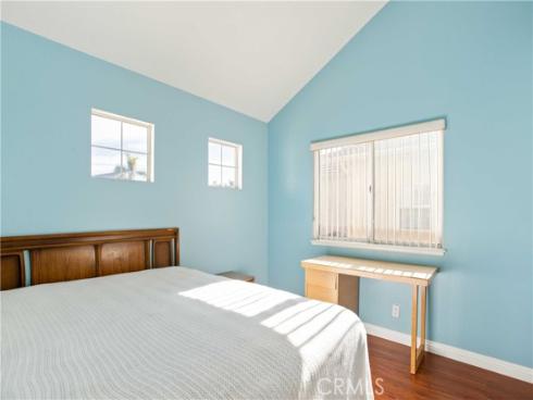 51  Toulon  , Lake Forest, CA