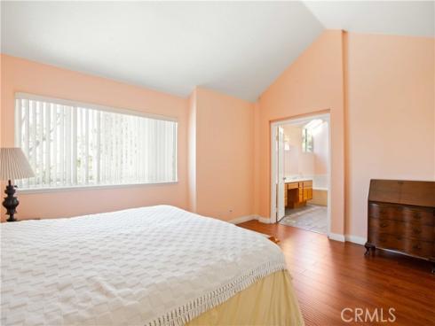 51  Toulon  , Lake Forest, CA