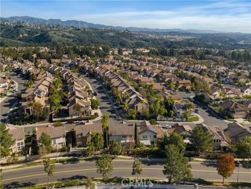 51  Toulon  , Lake Forest, CA