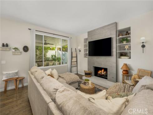 4 Marseille Way , Lake Forest, CA