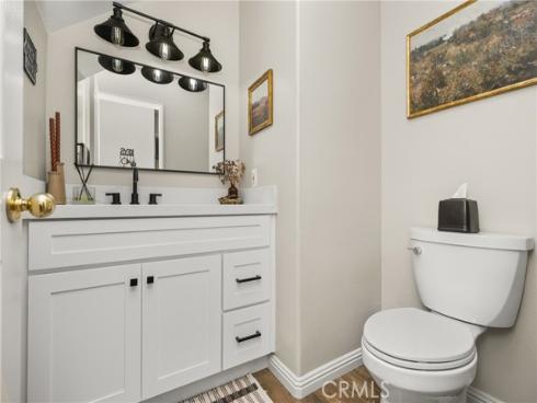 4 Marseille Way , Lake Forest, CA