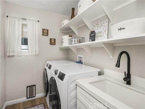 4 Marseille Way , Lake Forest, CA