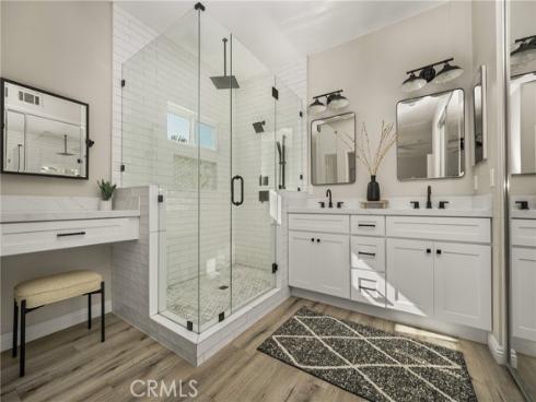 4 Marseille Way , Lake Forest, CA