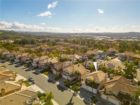 4 Marseille Way , Lake Forest, CA