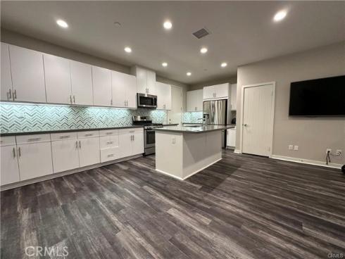 64  Jasmine  , Lake Forest, CA