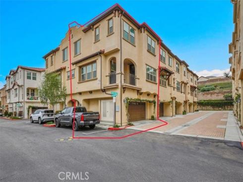 901  Sunset Rdg  , Lake Forest, CA