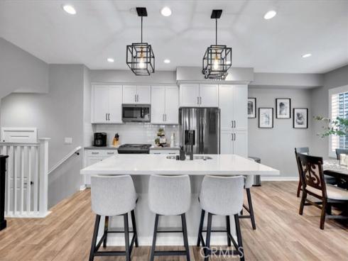 901  Sunset Rdg  , Lake Forest, CA