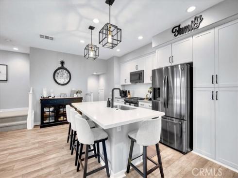 901  Sunset Rdg  , Lake Forest, CA