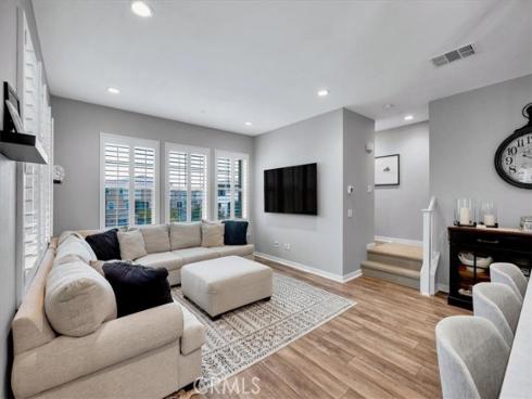 901  Sunset Rdg  , Lake Forest, CA